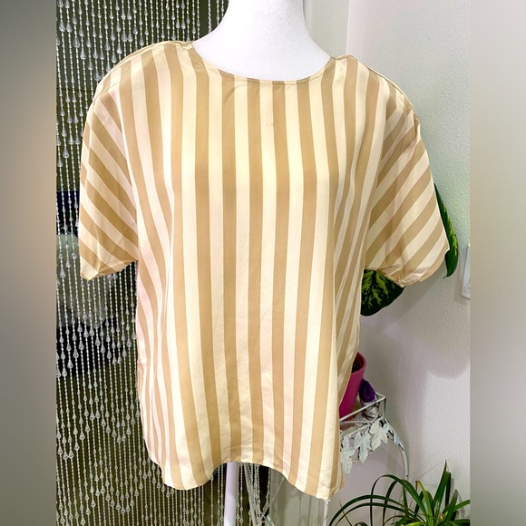 SOPHISTICATES SILK BLOUSE - Picture 1 of 5